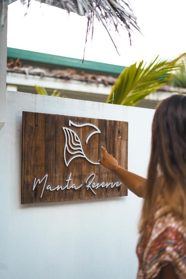 Manta Reserve Maalhos  Eksteriør bilde